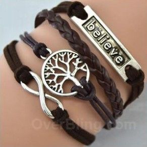 Pulsera piel trenzada con dije. mod. 19