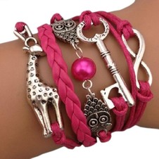 Pulsera de piel trenzada
