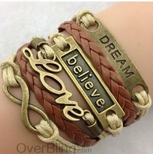 Pulsera de piel trenzada
