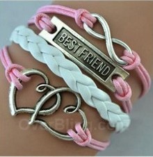 Pulsera de piel trenzada