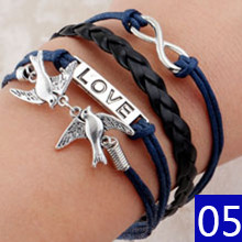 Pulsera de piel trenzada