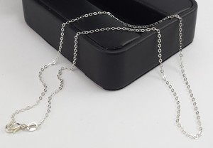 Cadena de plata 18 pulgadas, 1.3 mm.